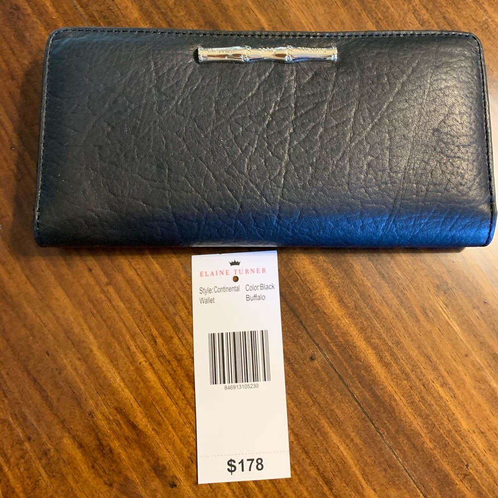 Elaine Turner black leather wallet